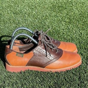 BASS & COMPANY Brown and Cocoa WOMENS Shoe 
Size 8M